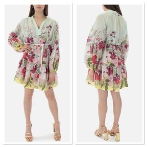 August Resort Wear, V Neck Long Sleeve, Comfort Fit, Mini Dress, Size S/M